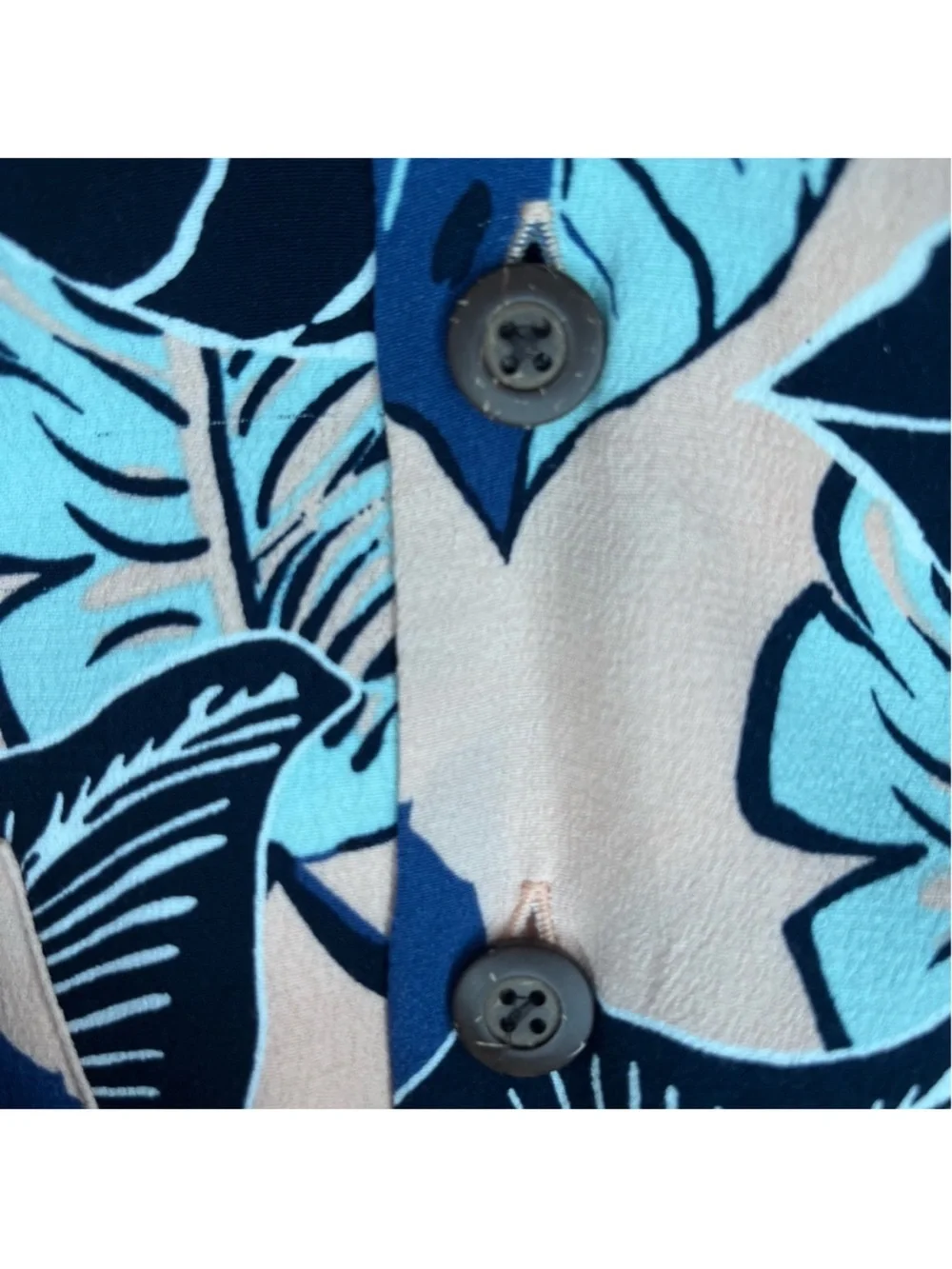 Urban Outfitters Silence and Noise Tropical Print Button Down Dress S - Picture 7 of 9